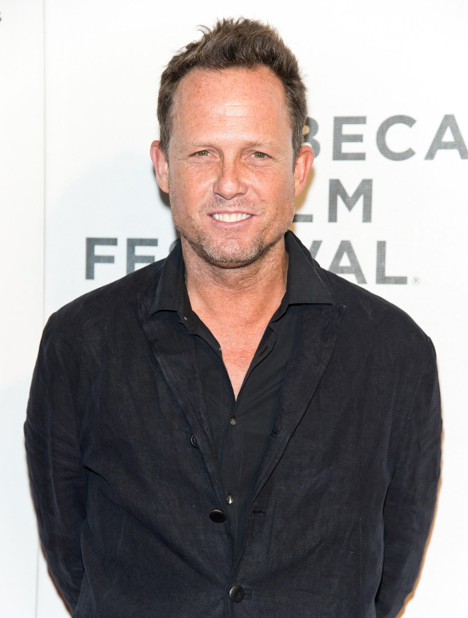 Dean Winters Will Play Warren Pembroke, Andy Samberg's Rival, On 'Brooklyn NineNine'
