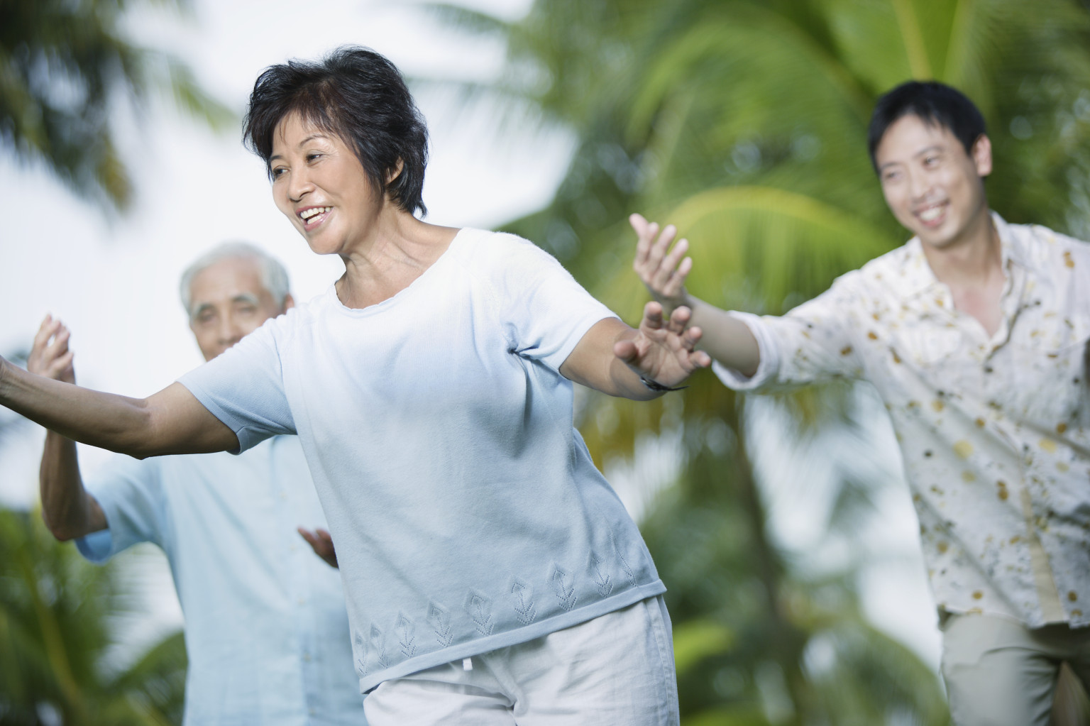 Healthy Aging 10 Tips For Growing Old Gracefully Huffpost