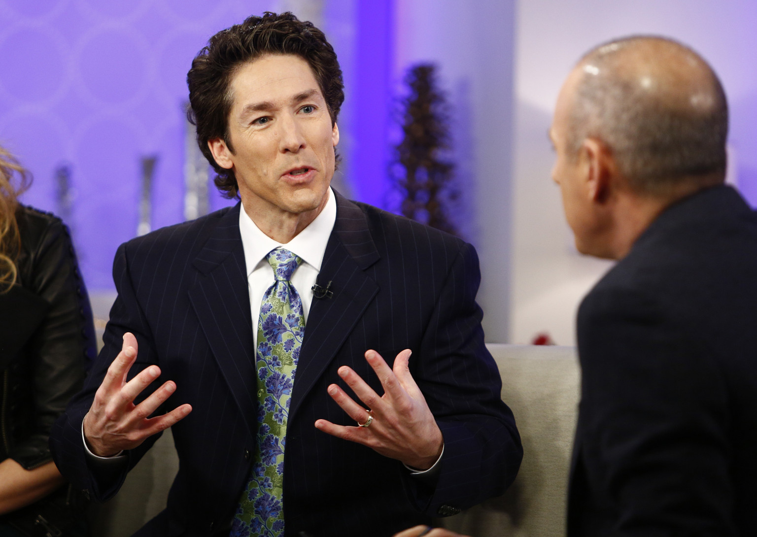 How do you listen to Joel Osteen's weekly message?