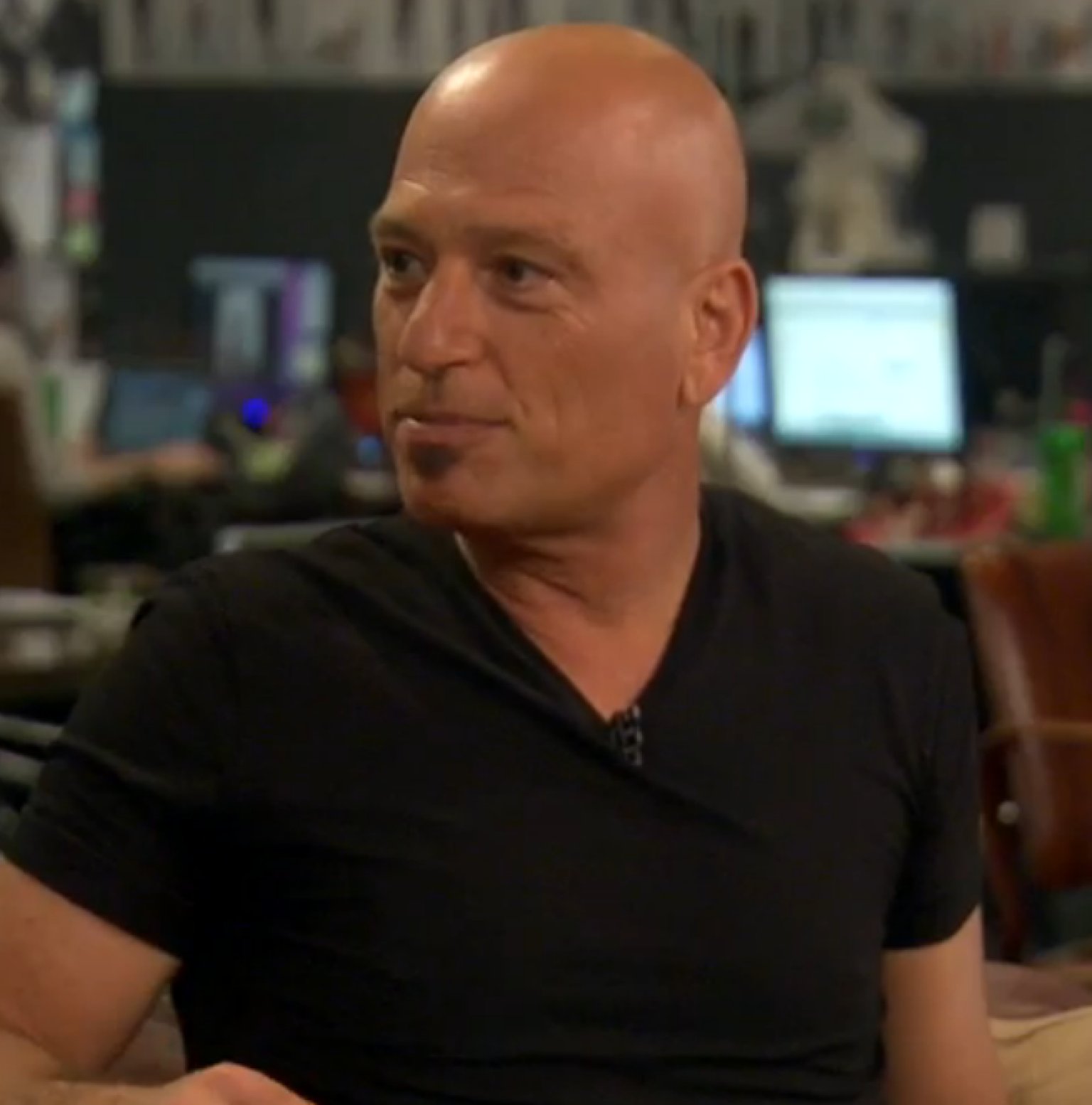 CanadianBorn Comedian Howie Mandel Says Ted Cruz Is 'Totally Wrong' To
