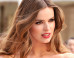 Robyn Lawley: 'Curves Don't Epitomize A Woman'