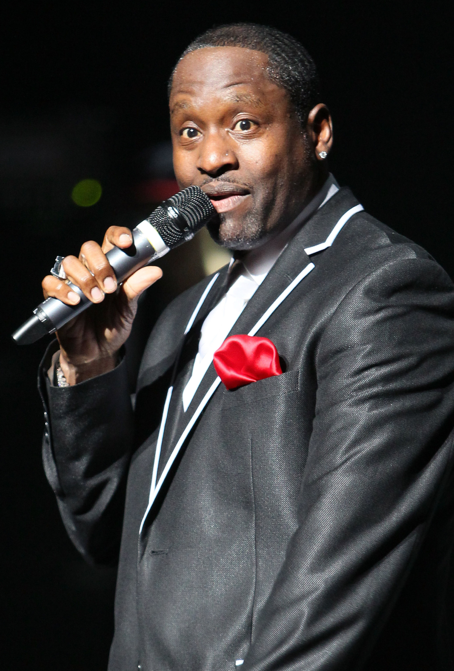 Johnny Gill Sues Hotel Because Drunk White Man Beat Him Up