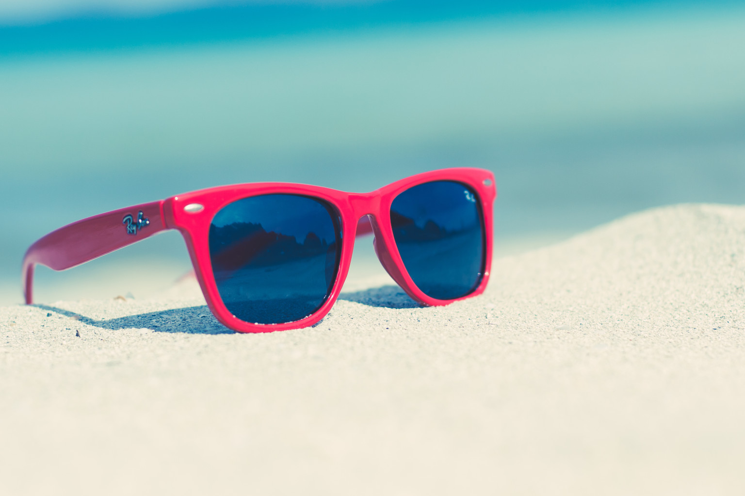 Untold History Revealed Where Did Sunglasses Come From