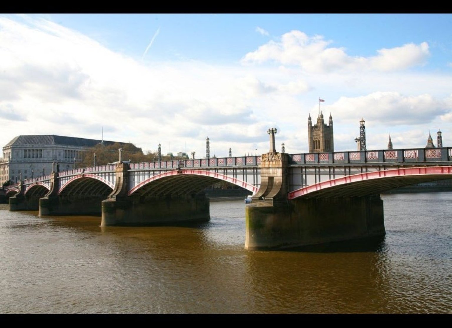 london-s-most-famous-bridges-architectural-digest