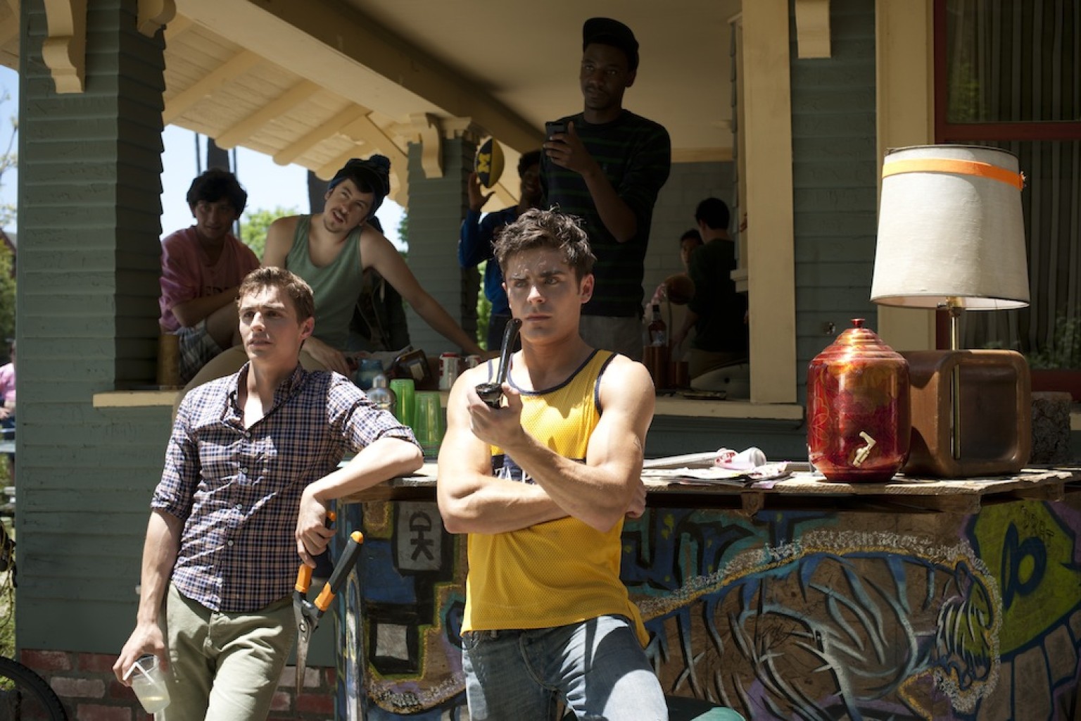  Neighbors Trailer Zac Efron Has The Upper Hand On Seth Rogen HuffPost
