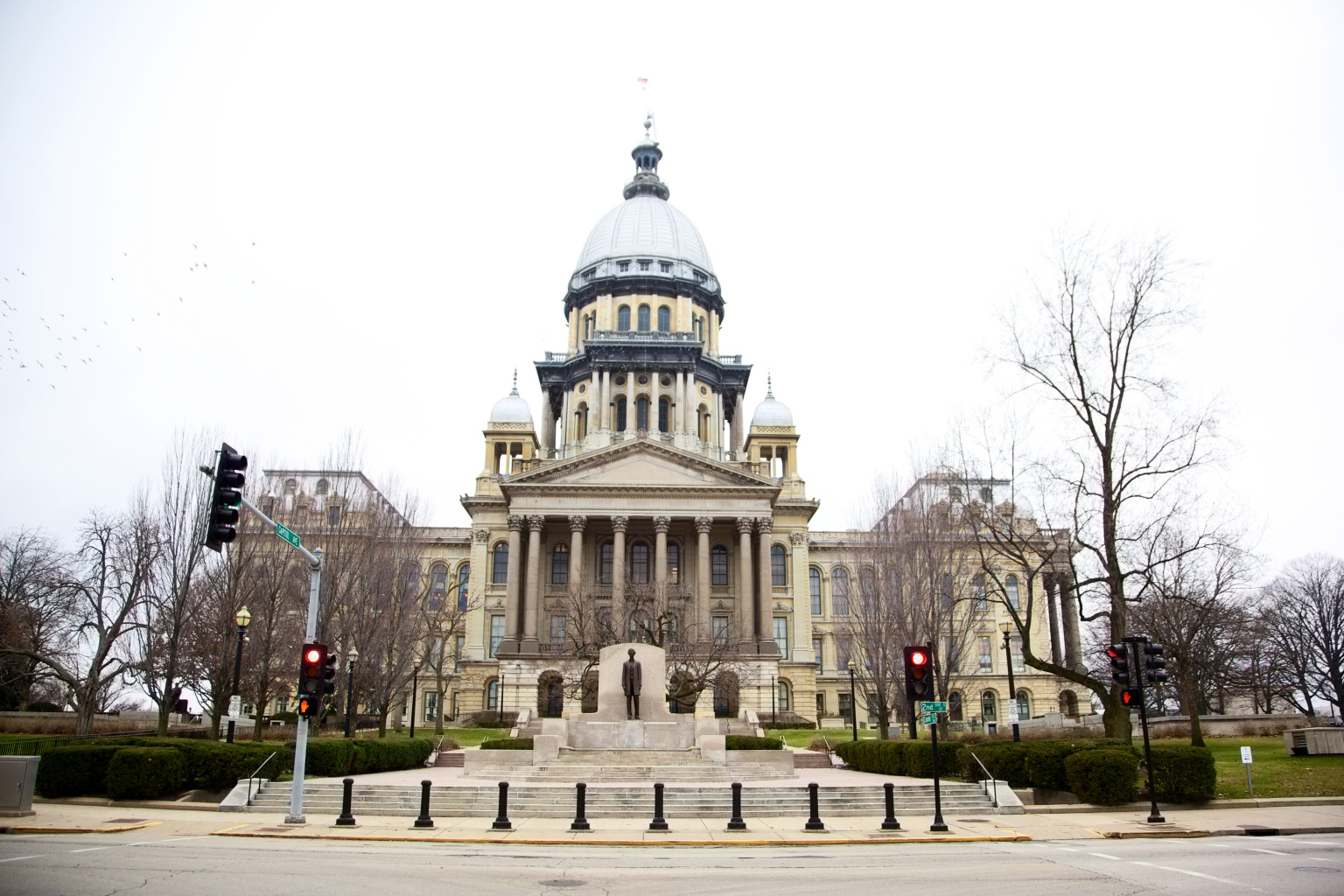 illinois-capitol-building-renovations-draw-fire-after-word-gets-out