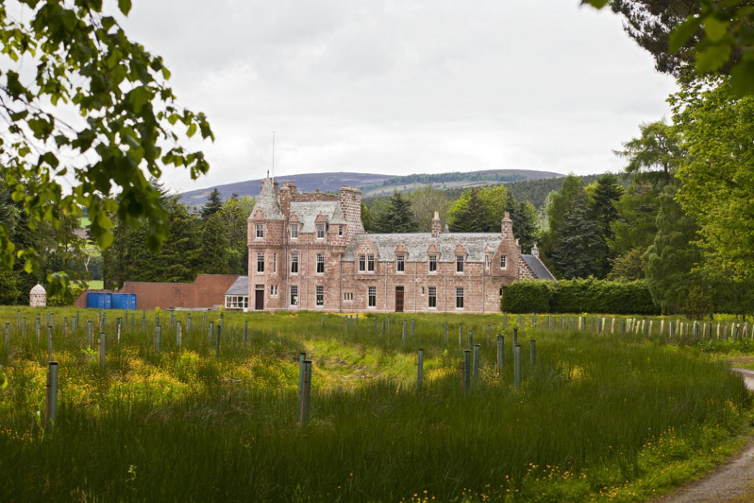 Buying A Castle Has A Reality For The Rich During The Real