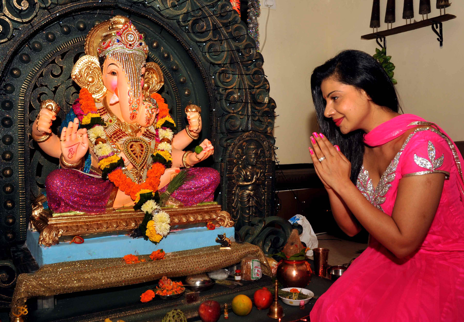 ganesh-chaturthi-2013-hindus-celebrate-birthday-of-lord-ganesh-for