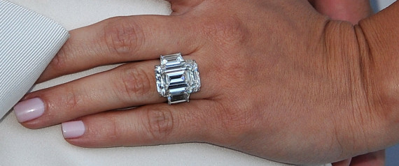 wedding rings auctions