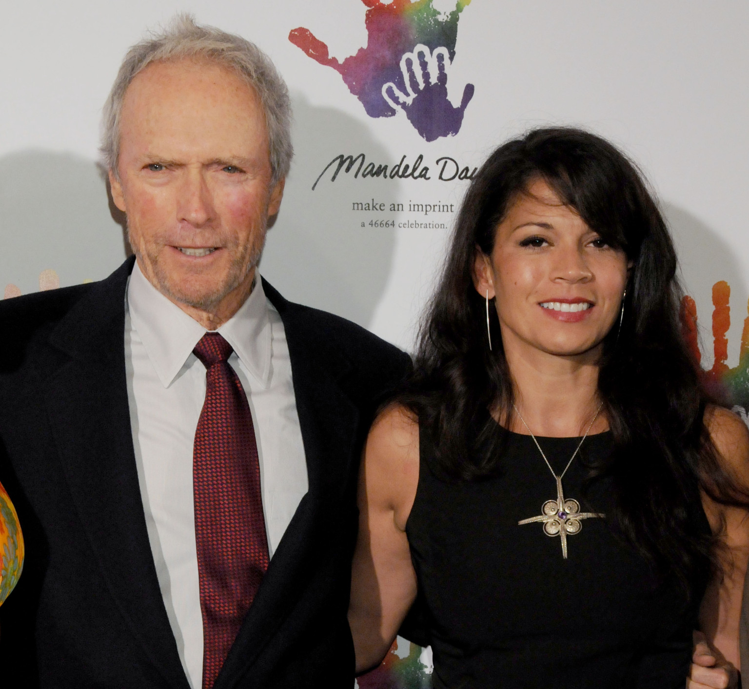 Clint Eastwood S Wife Dina Eastwood Files For Legal Separation In California Huffpost