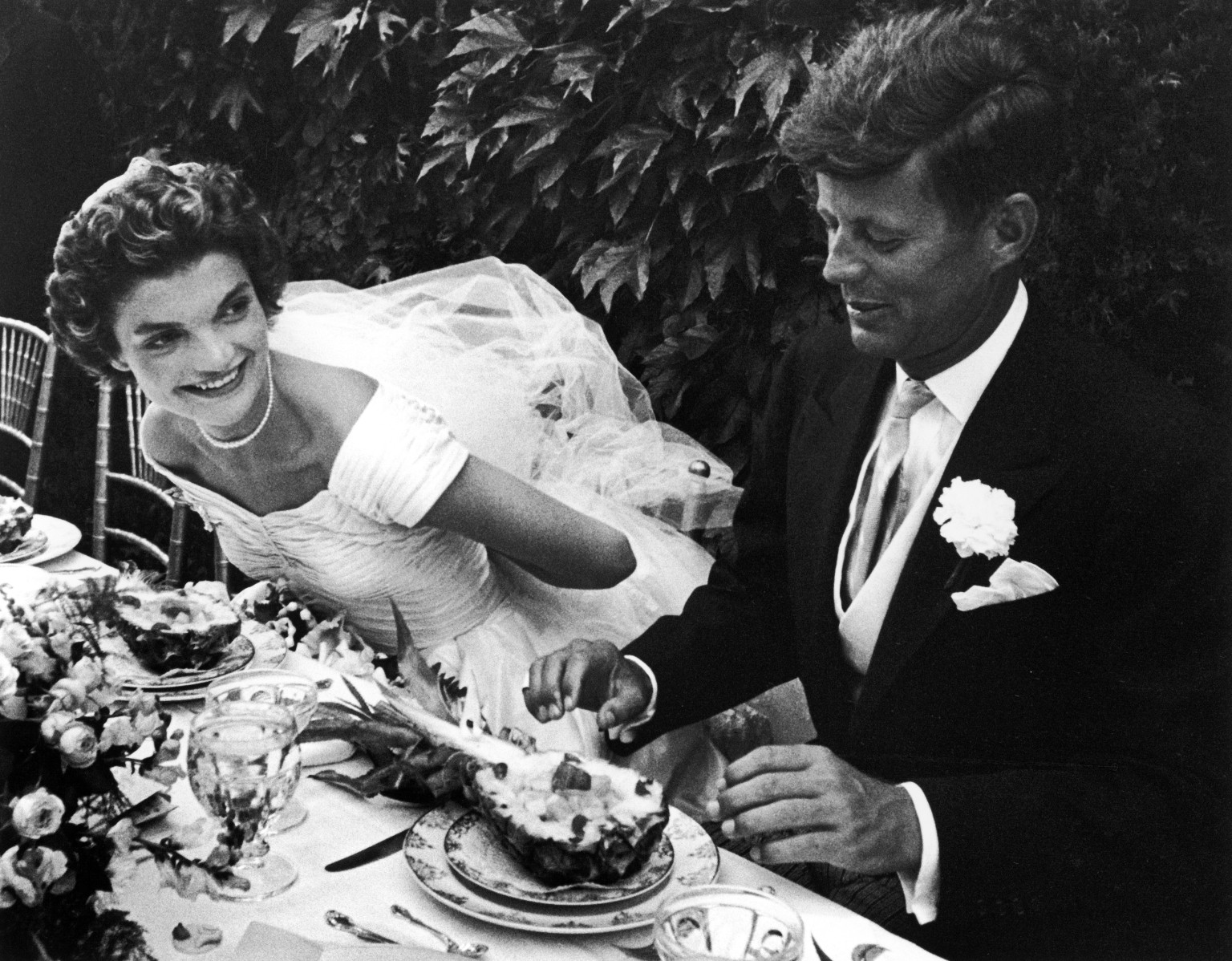 Jfk Jackie Wedding Anniversary September 12 Would Have Been The Kennedys 60th Anniversary 