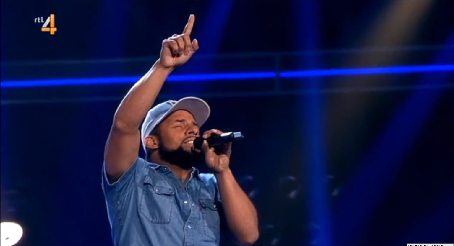 VIDÉO. Dans The Voice aux PaysBas, Mitchell Brunings chante