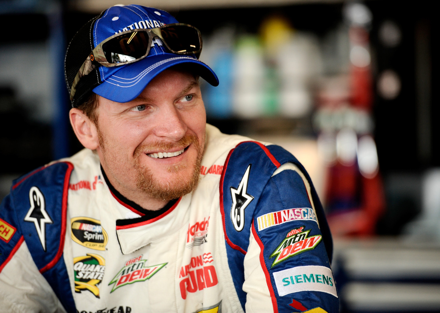 Dale Earnhardt Jr. 2018: dating, tattoos, smoking & body facts - Taddlr