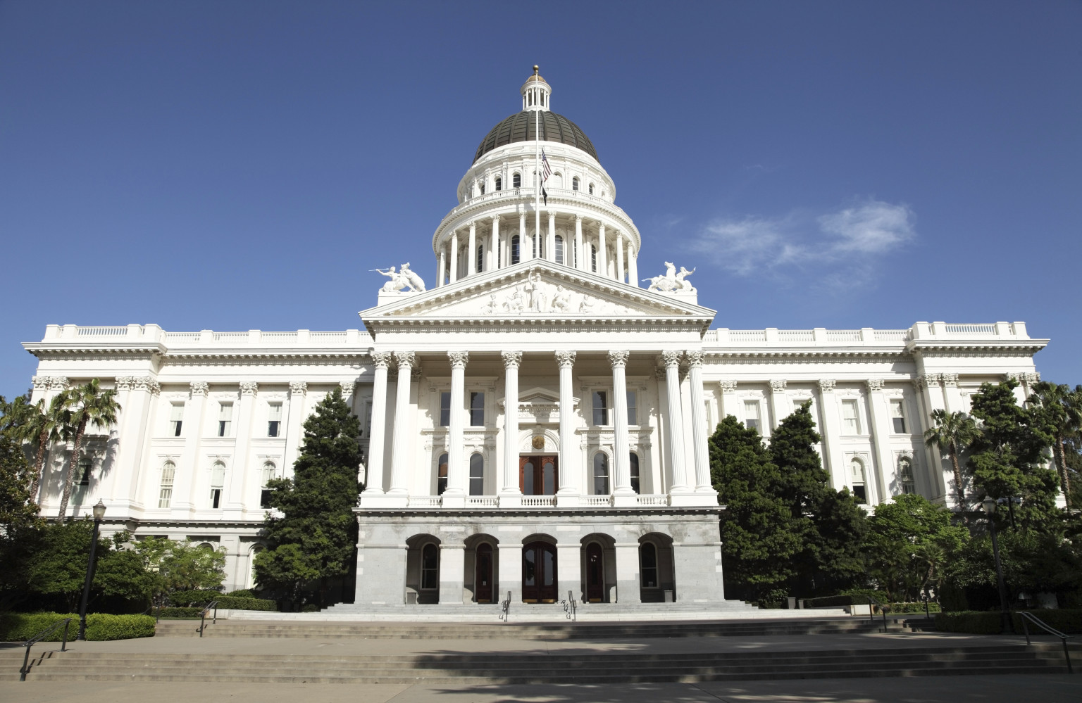 10 Minimum Wage In California Could Add Momentum To Fight In Other