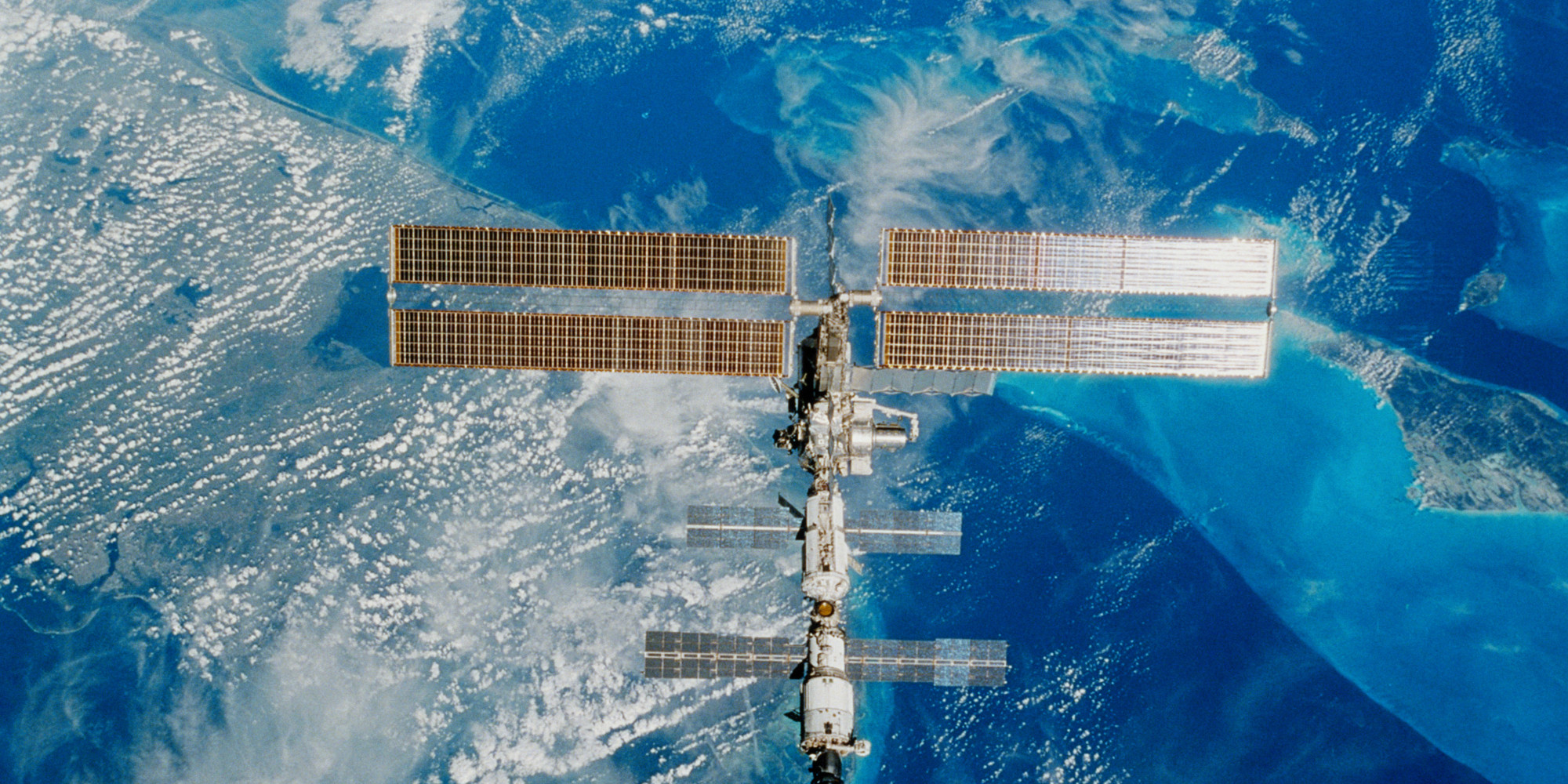 Gravity and American Exceptionalism in Outer Space | HuffPost