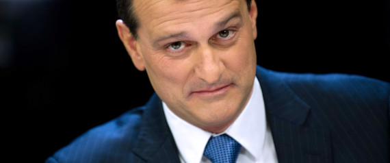 Louis Aliot SMS