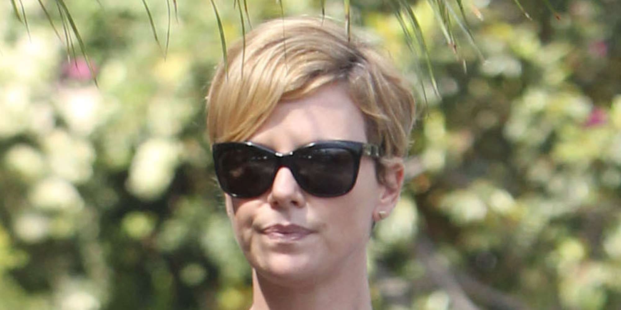 Charlize Theron's Printed Jeans Are The Best Cheap Celeb Find Of The Week (PHOTOS)