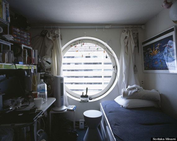 Tokyo Micro Apartment Photographs Capture The Beginning Of 'Tiny ...
