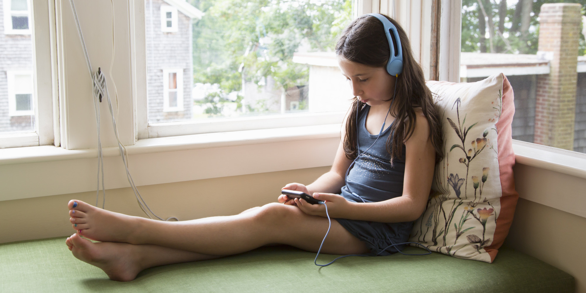 home-alone-after-school-is-your-child-ready-huffpost