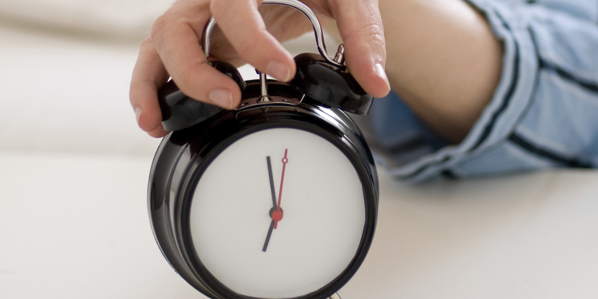 That Snooze Button Habit Is Putting Your Productivity To Sleep, So Quit