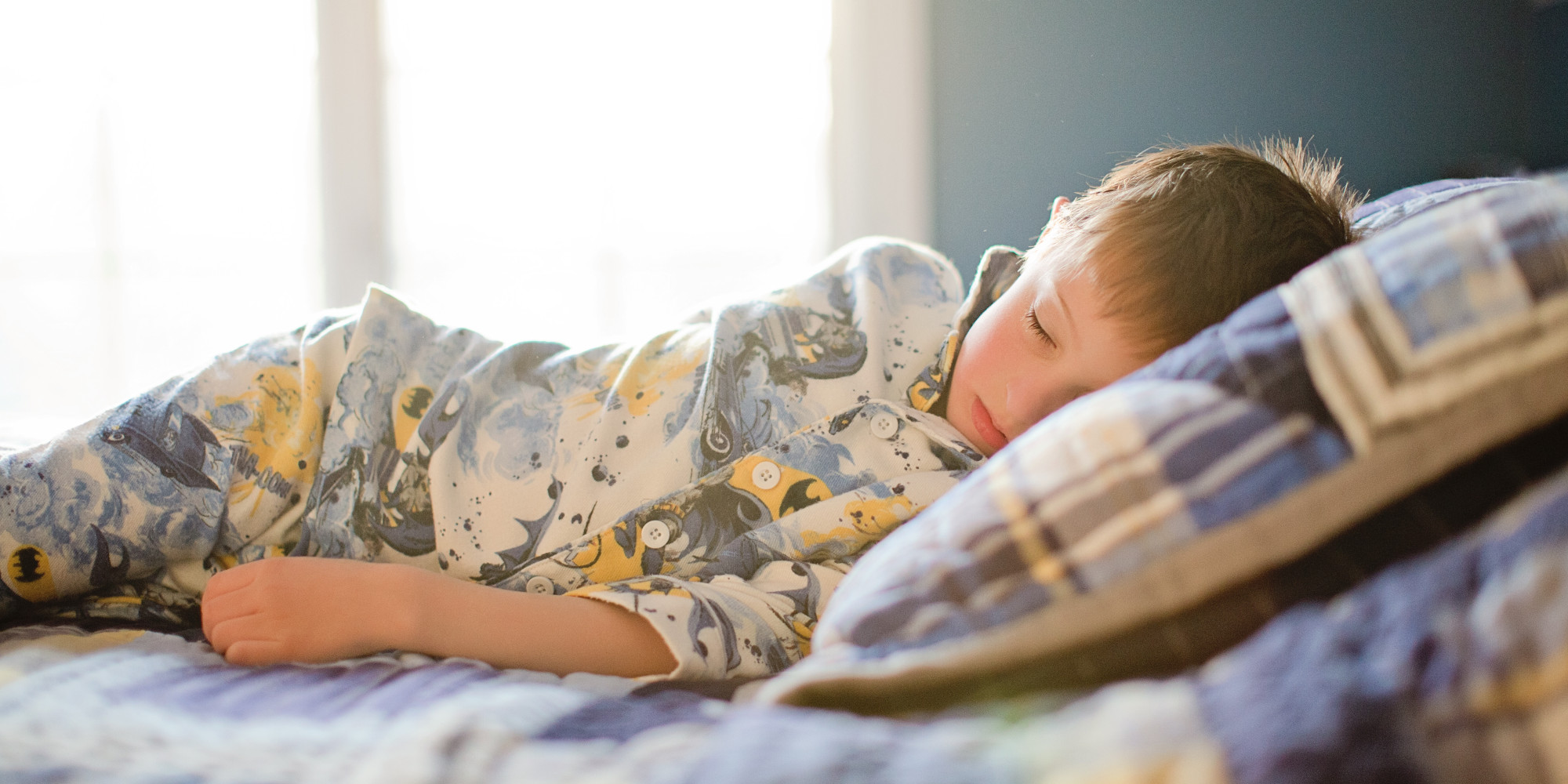 pillow-between-legs-while-sleeping-on-side-cheap-offer-save-56