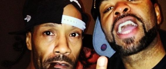 Method Man And Red Man Smoke A Gold Blunt - n-RM-large570