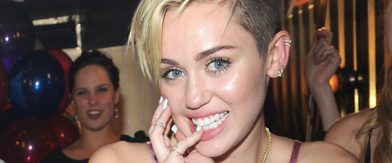 Miley Cyrus dating theo wenner