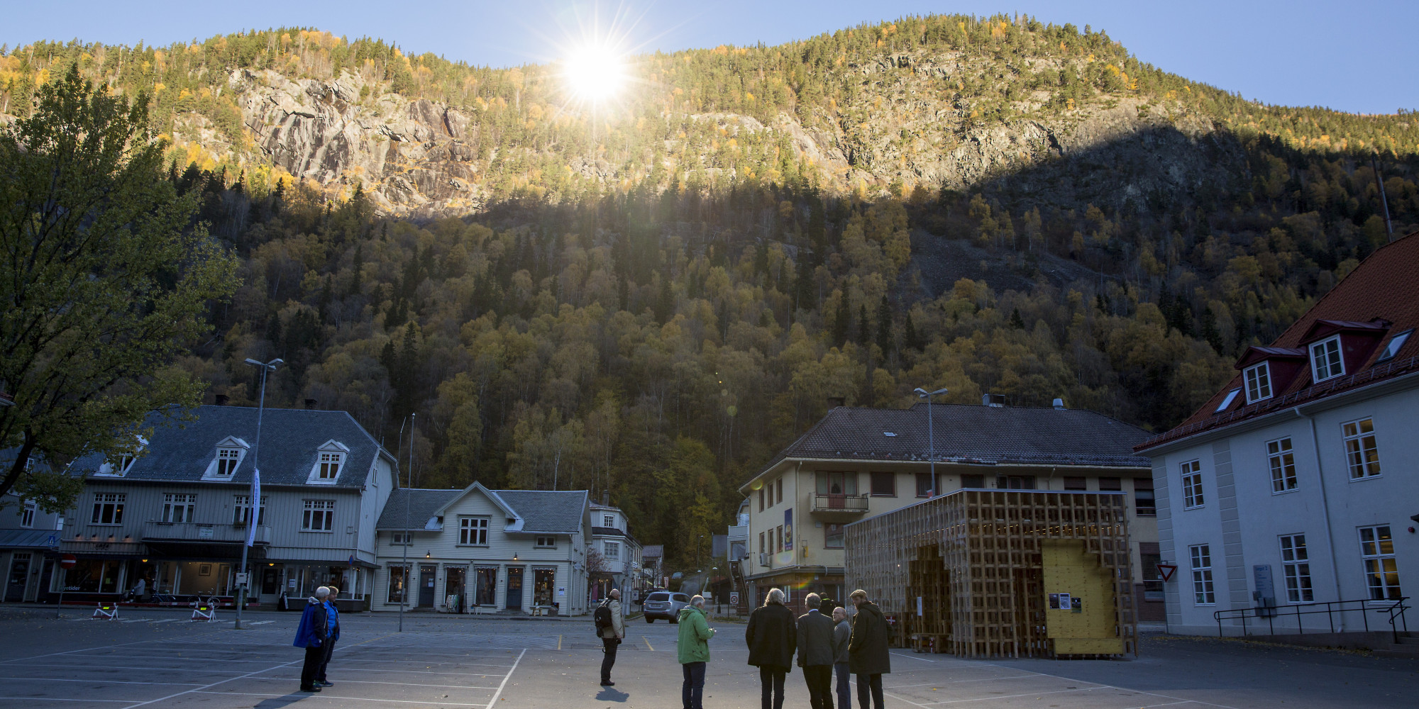 Rjukan, Norway, Uses Three Giant Mirrors To Direct Sunlight Onto Light