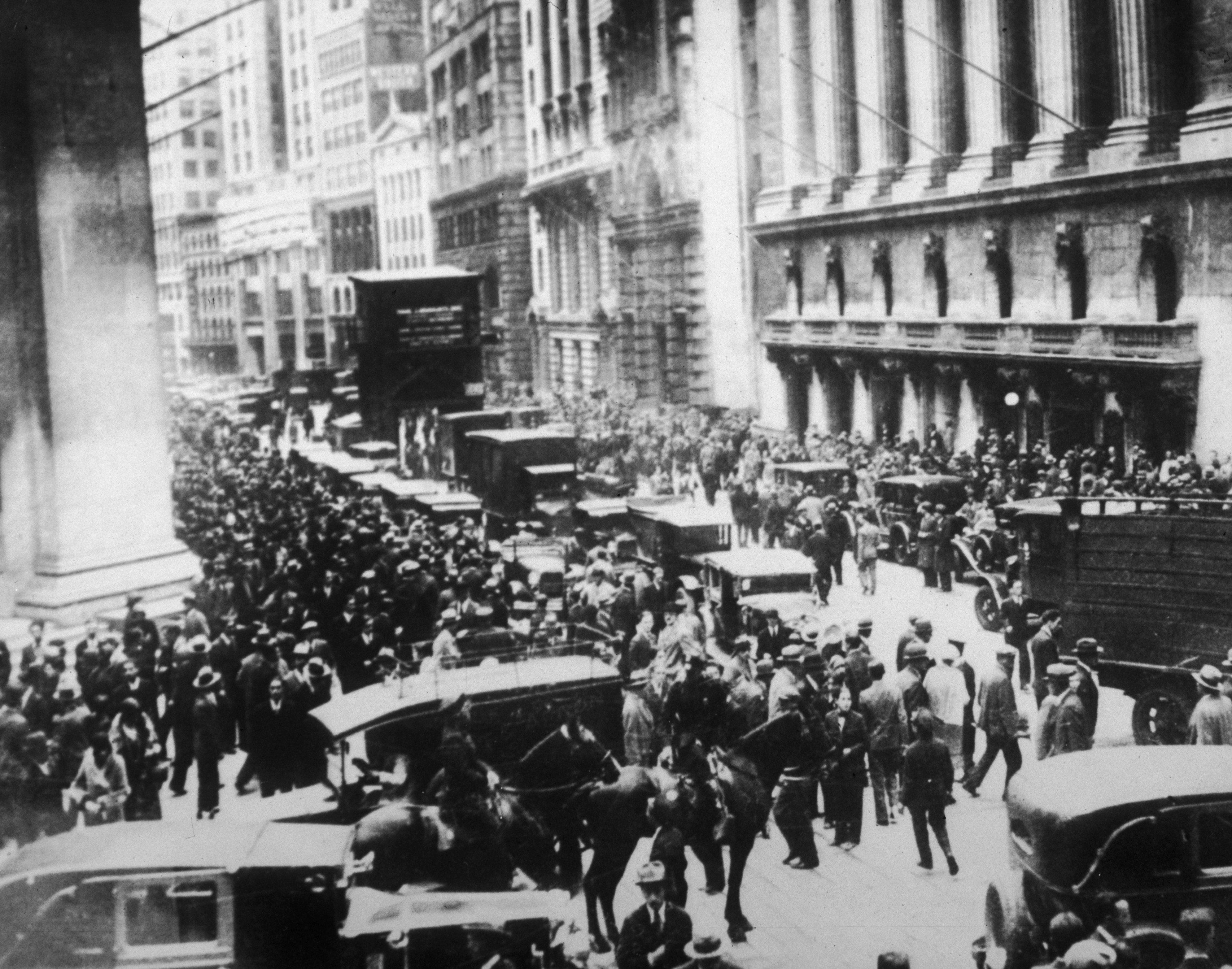 1929 stock market crashes