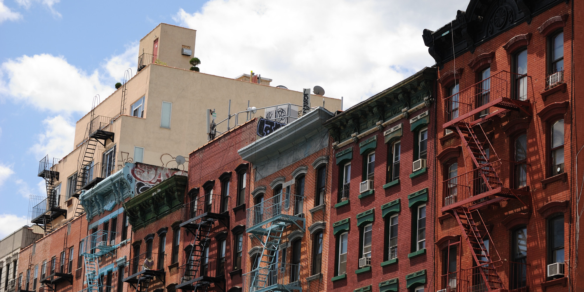 The Ultimate Moving Guide for FirstTime Renters HuffPost