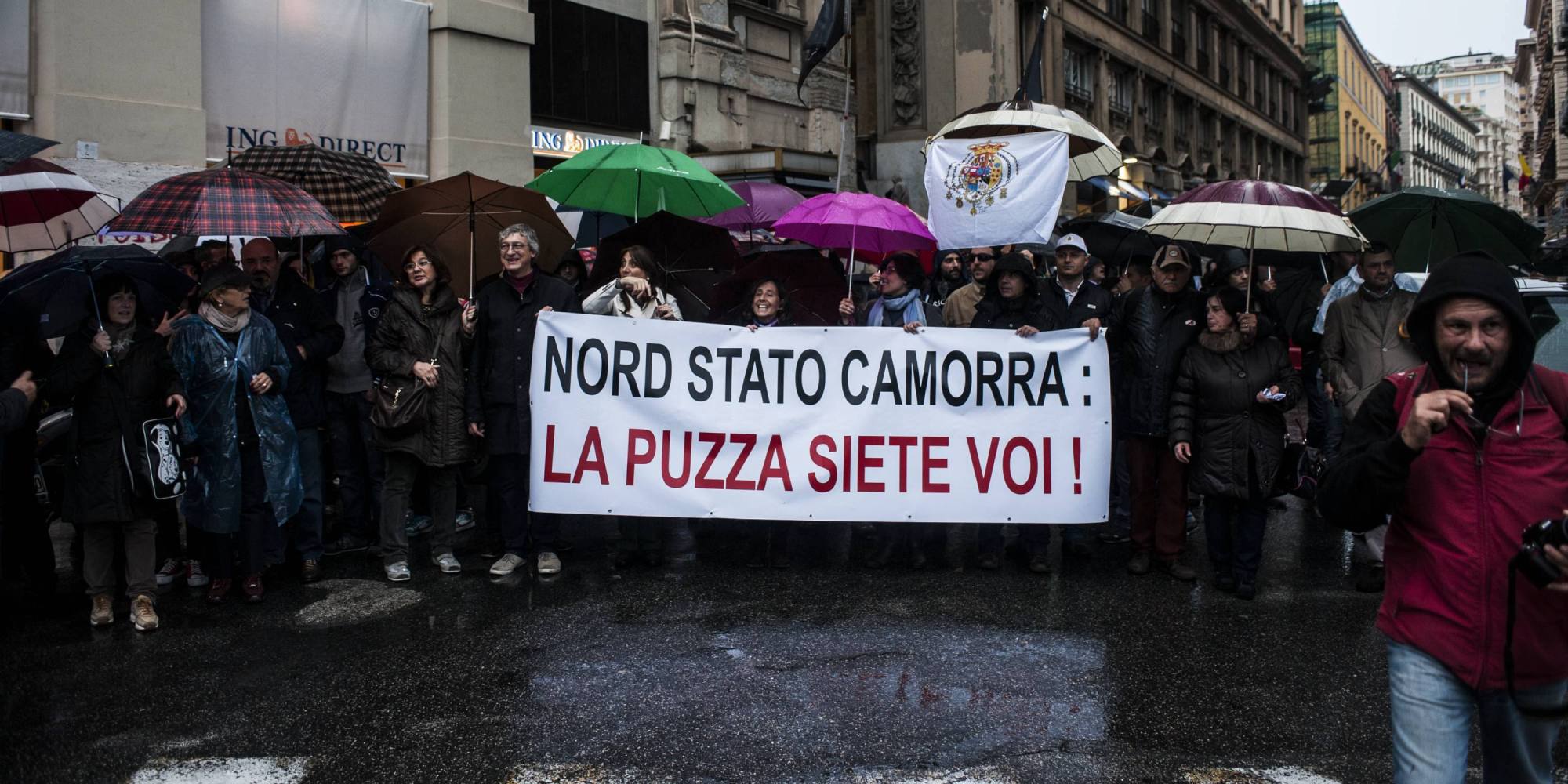 Terra Dei Fuochi In Mila In Piazza A Napoli Contro I Rifiuti Tossici