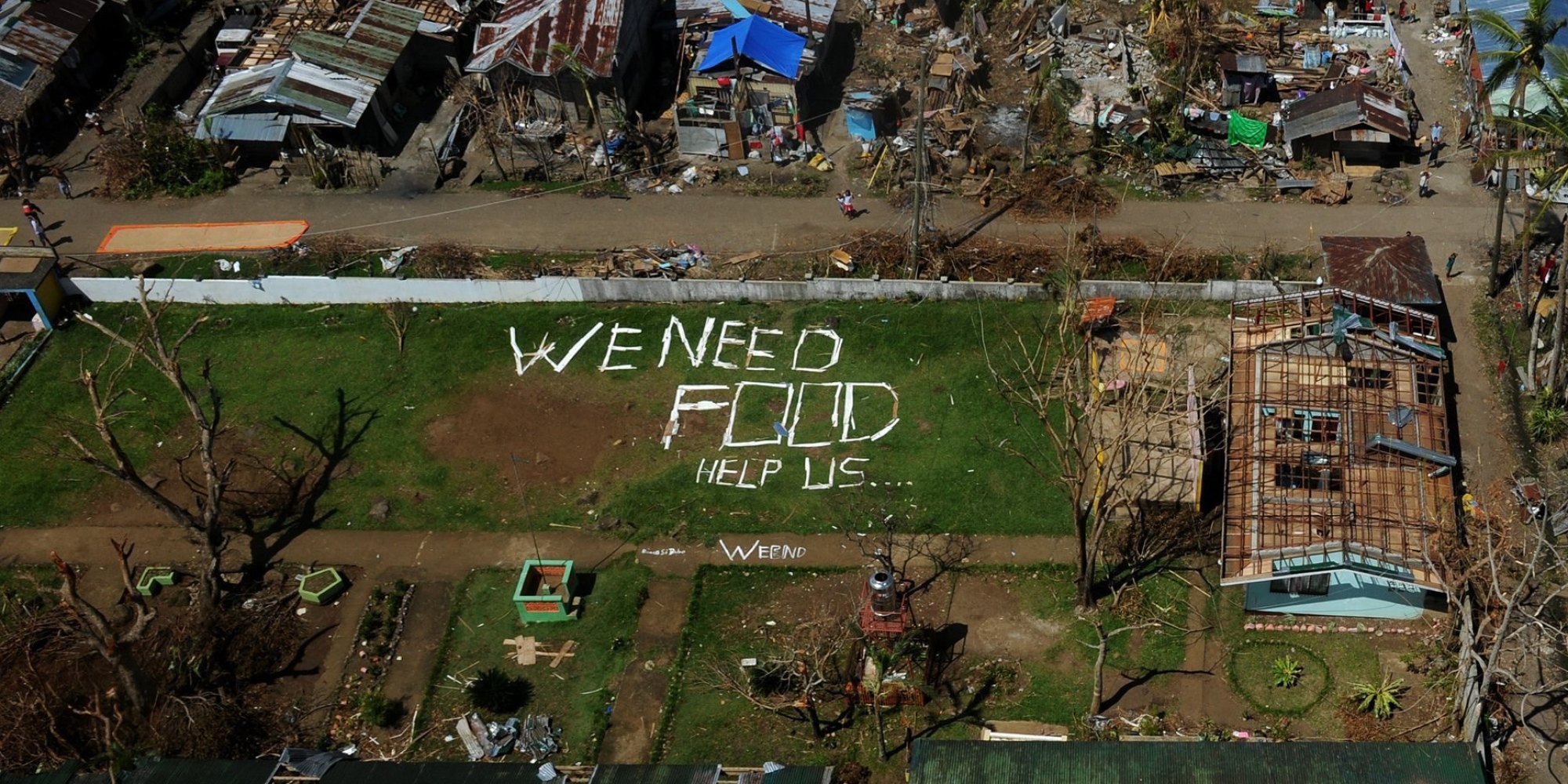 Tragic Photo Shows The Plight Of Hungry Typhoon Survivors Desperate For ...