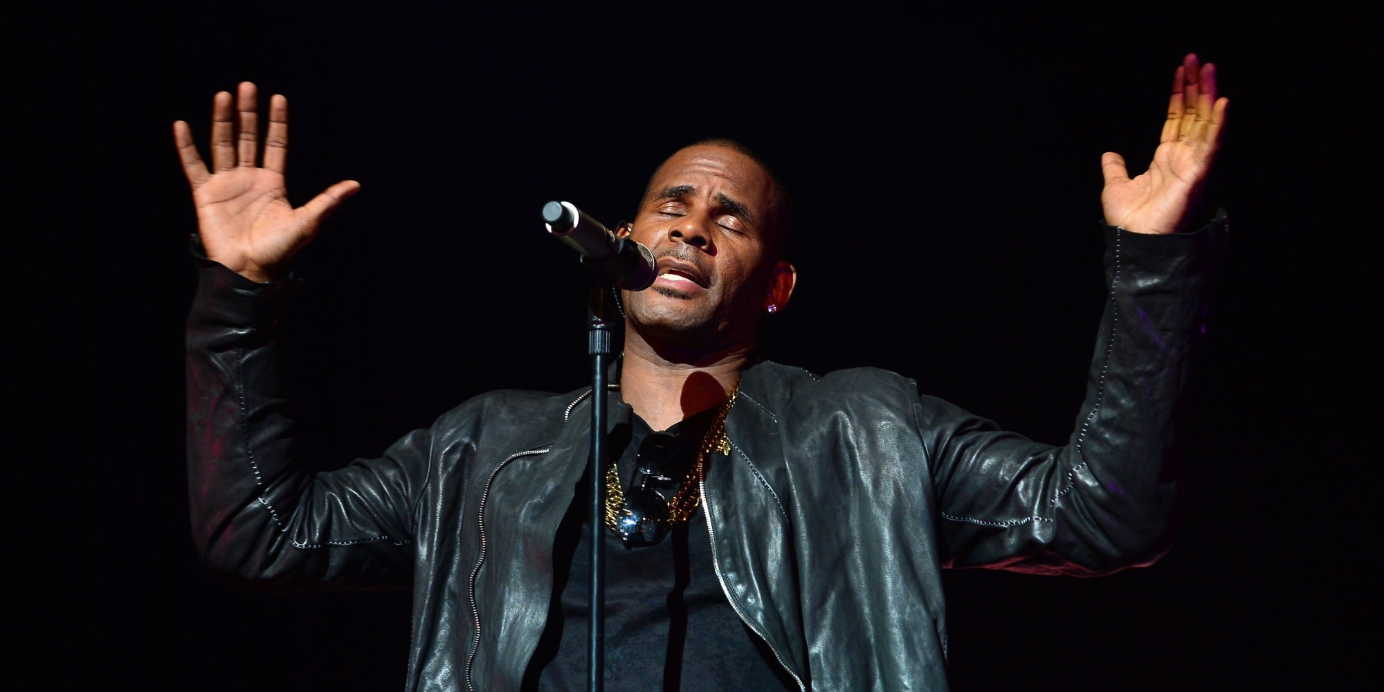 R. Kelly's 'Lights On' Drops Off Of 'Black Panties' Album HuffPost
