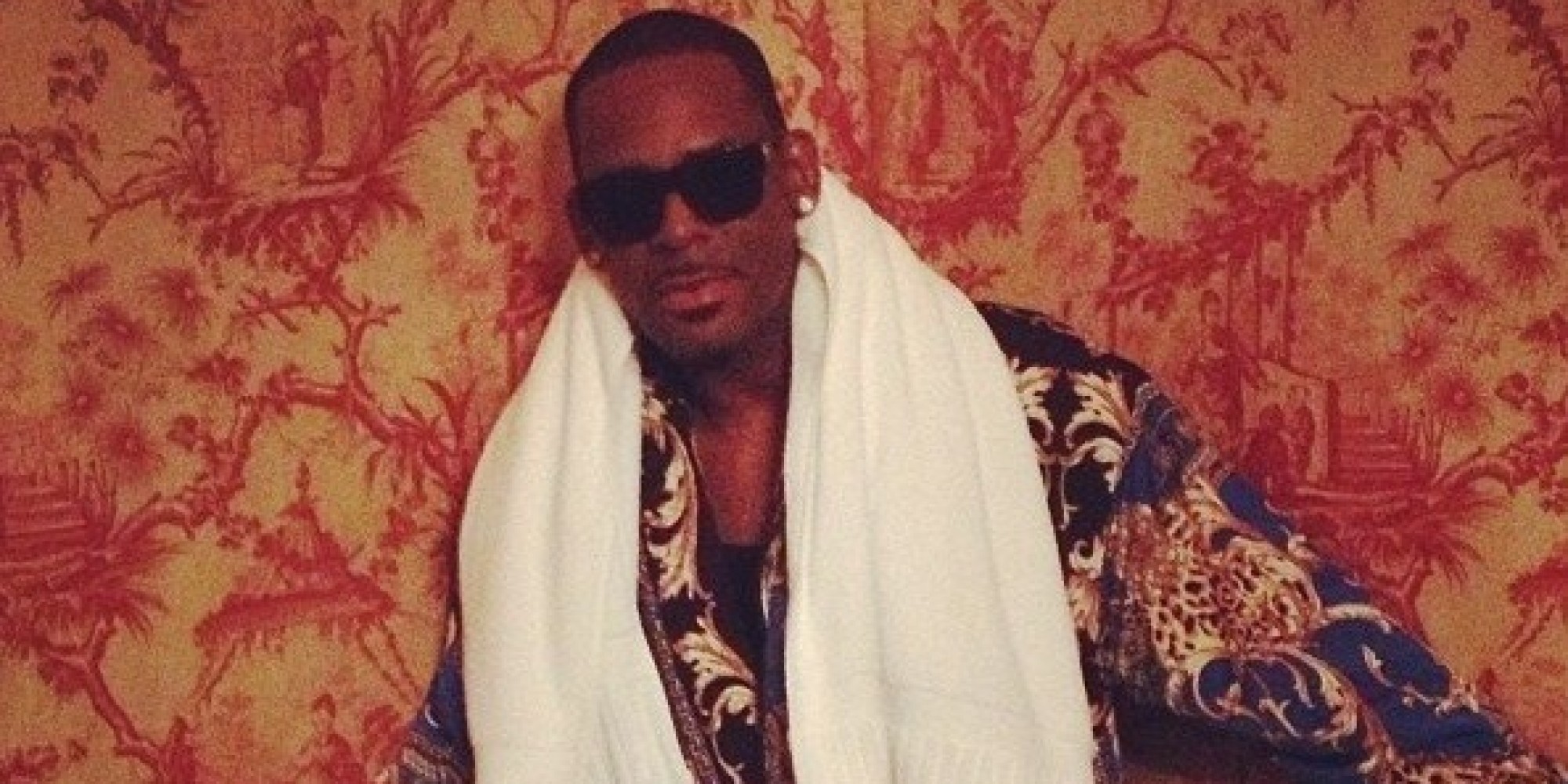 R. Kelly Shares Totally XRated 'Black Panties' Snippets HuffPost