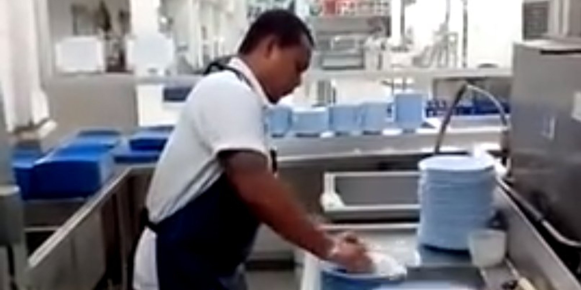 The World's Fastest Dishwasher (VIDEO) HuffPost UK