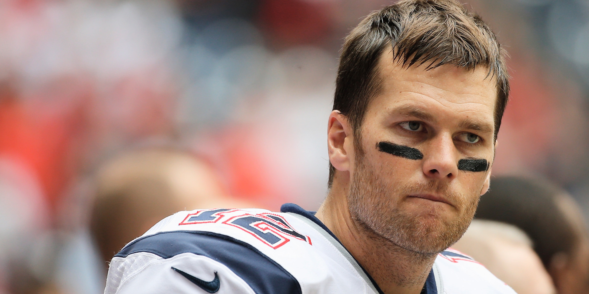 Security Guards Pose With Tom Brady At Reliant Stadium, Then Get Fired: Reports (VIDEO ...2000 x 1000