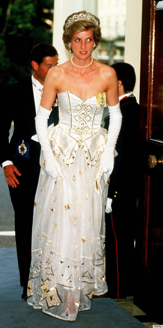Princess Diana S Favorite Dress You Ve Never Seen Goes Up For Auction Photos Updated Huffpost