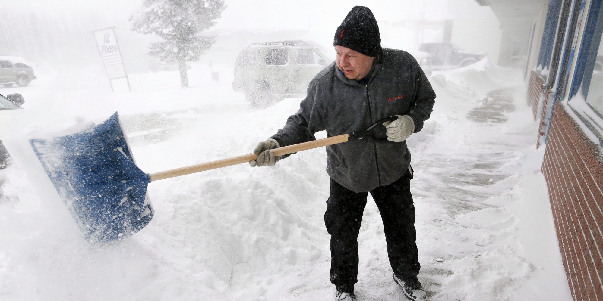 Alberta Snow And High Winds Form Massive Snow Drifts (PHOTOS)