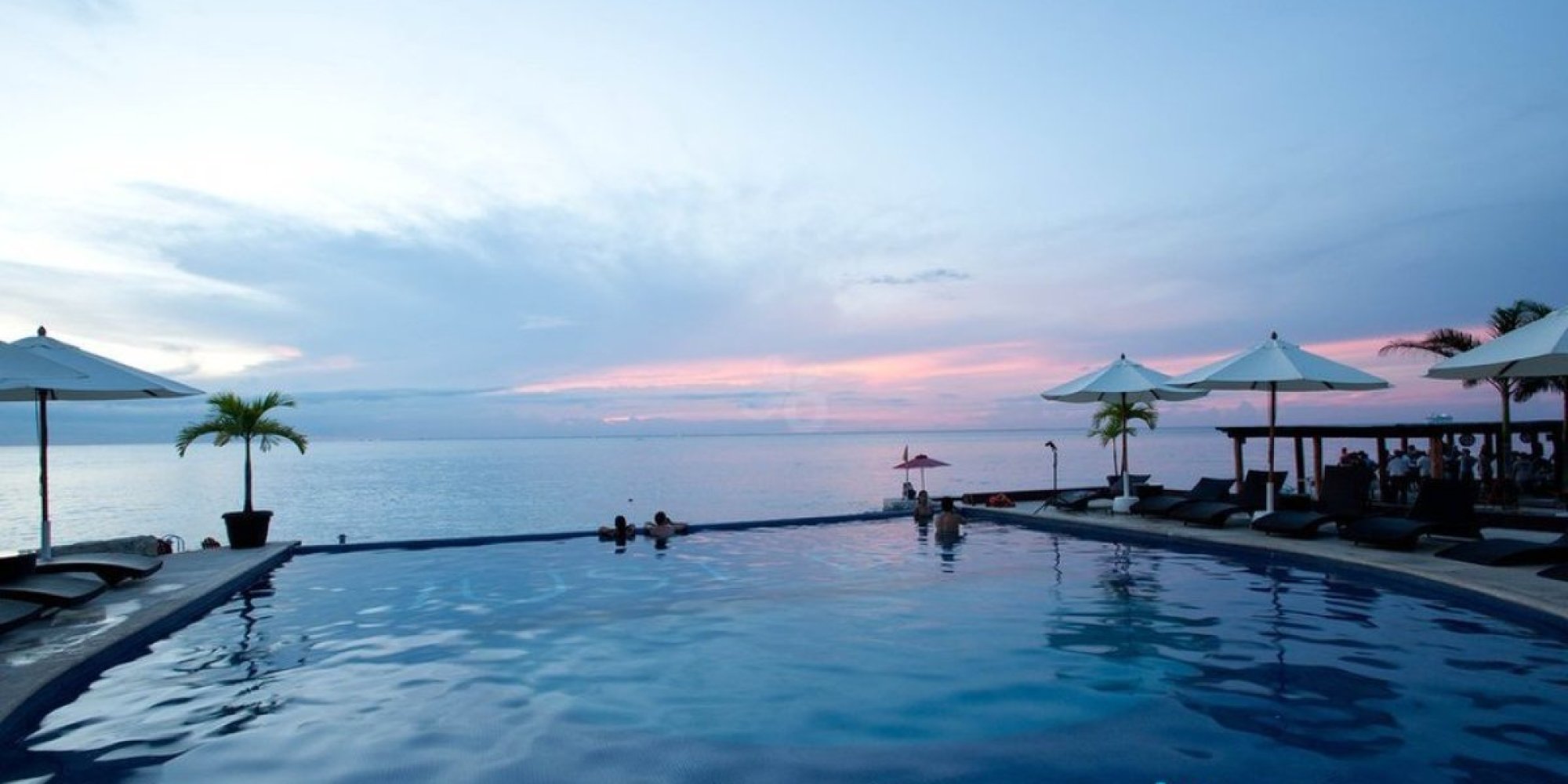 Beach Resorts With Unlimited Drinks