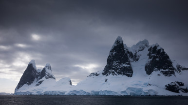 Antarctica  Glacier