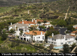 The Rise of the Non-Working Rich: "We don't have to sit by and watch our meritocracy be replaced by a permanent aristocracy, and our democracy be undermined by dynastic wealth. We can and must take action -- before it's too late."