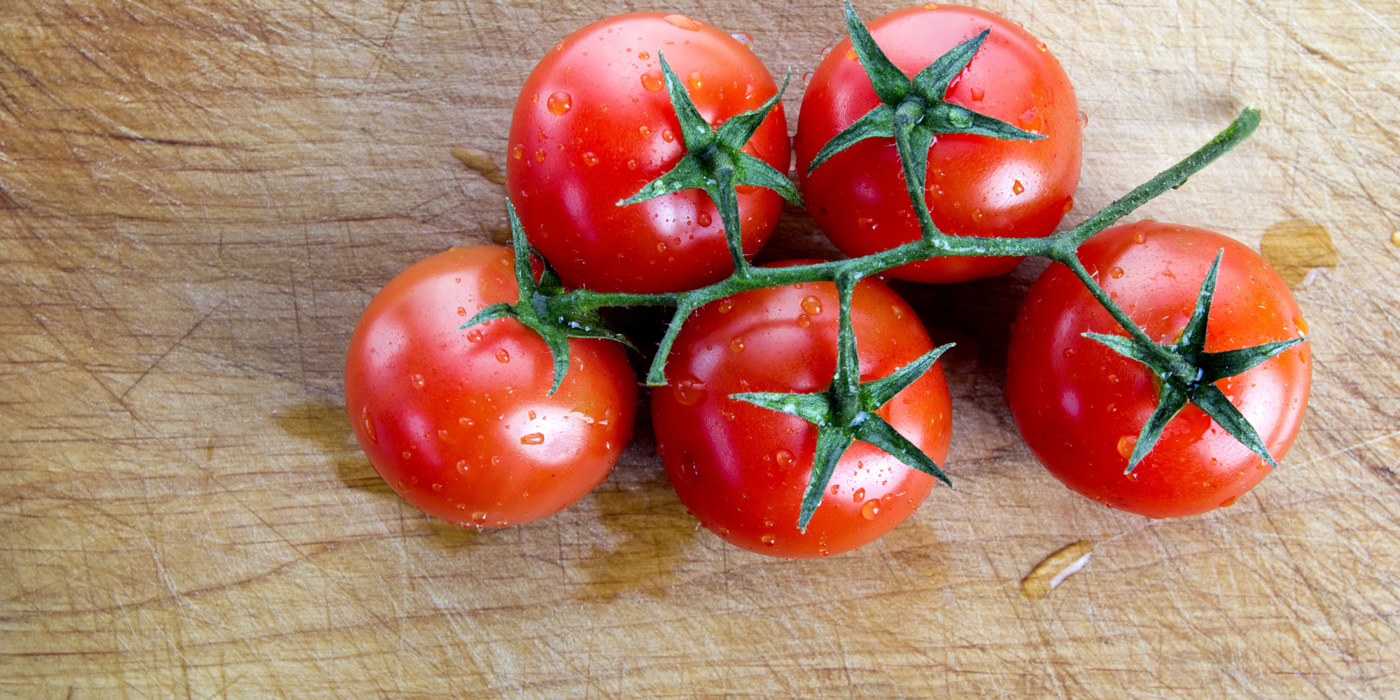 Tomato-Rich Diet Could Help Protect Against Breast Cancer, Small Study Suggests | HuffPost2000 x 1000