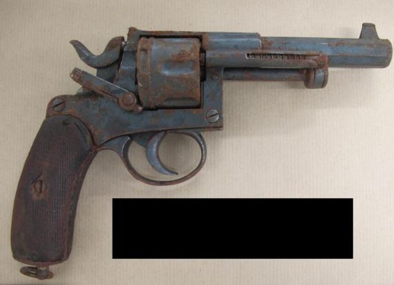 still picture of the gun