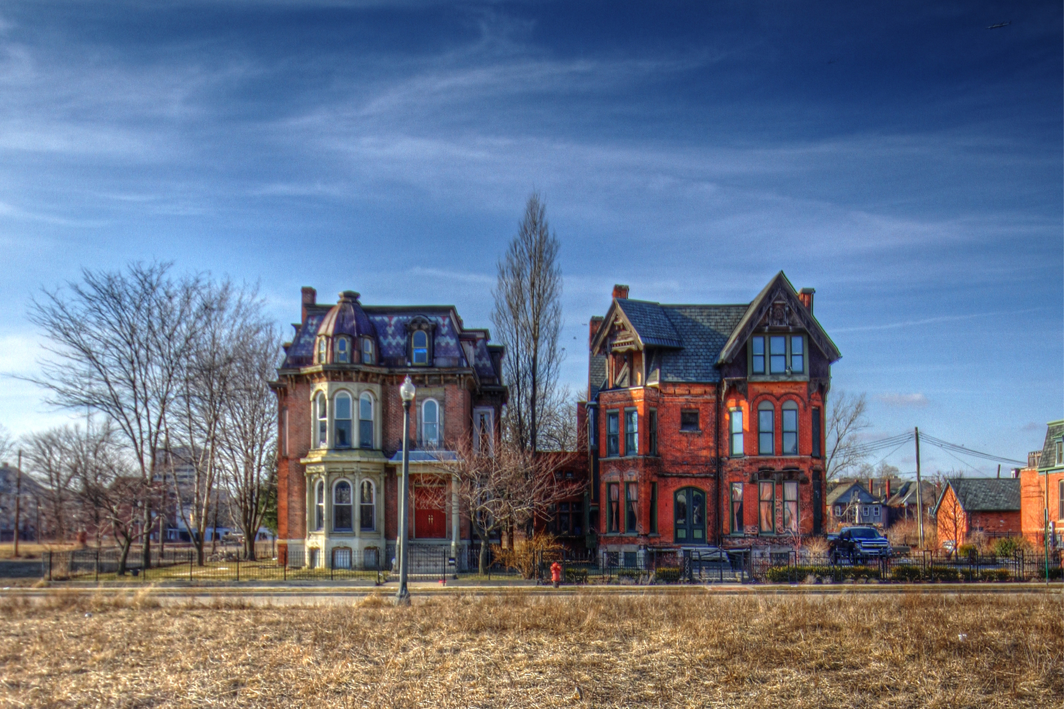 Detroit S Abandoned Ruins Are Captivating But Are They Bad For Neighborhoods HuffPost