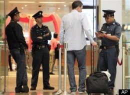 Airport+security+sign