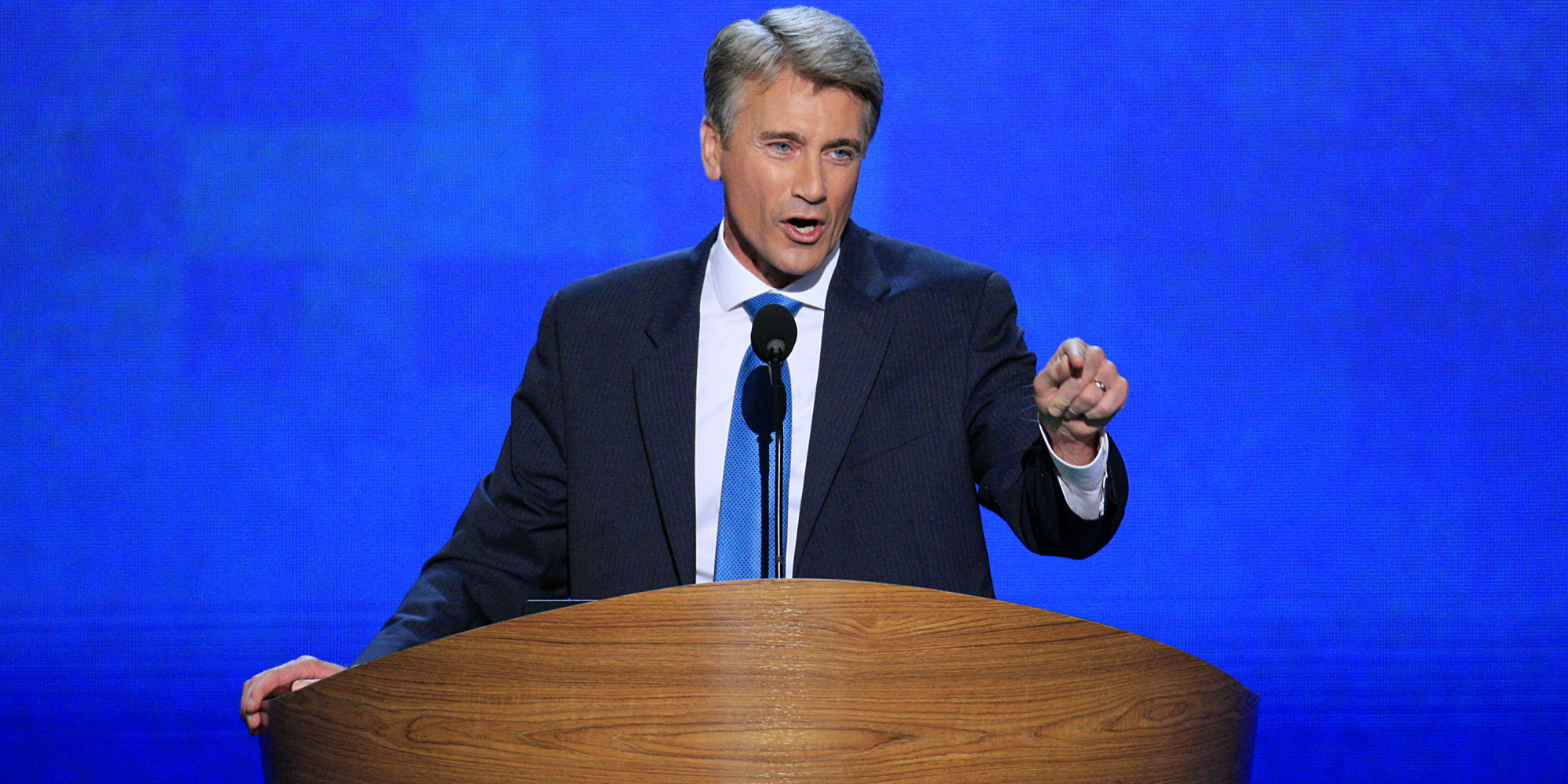 Former Mayor Hospitalized After Heart Attack Tweets Poetry About The