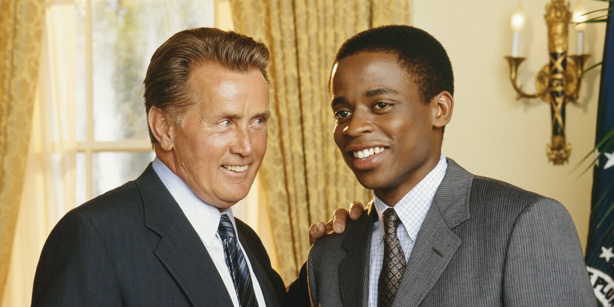 'West Wing' Actor Dulé Hill Gives Up Sheen's Secret Handshake HuffPost