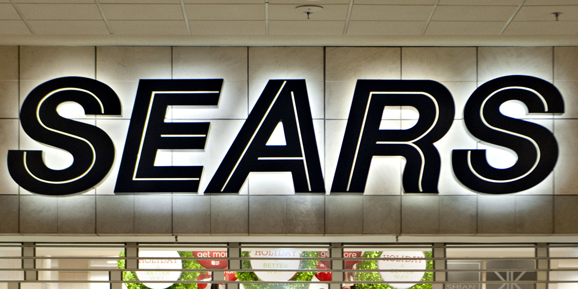 Sears Stock Plummets After Sharp Sales Decline