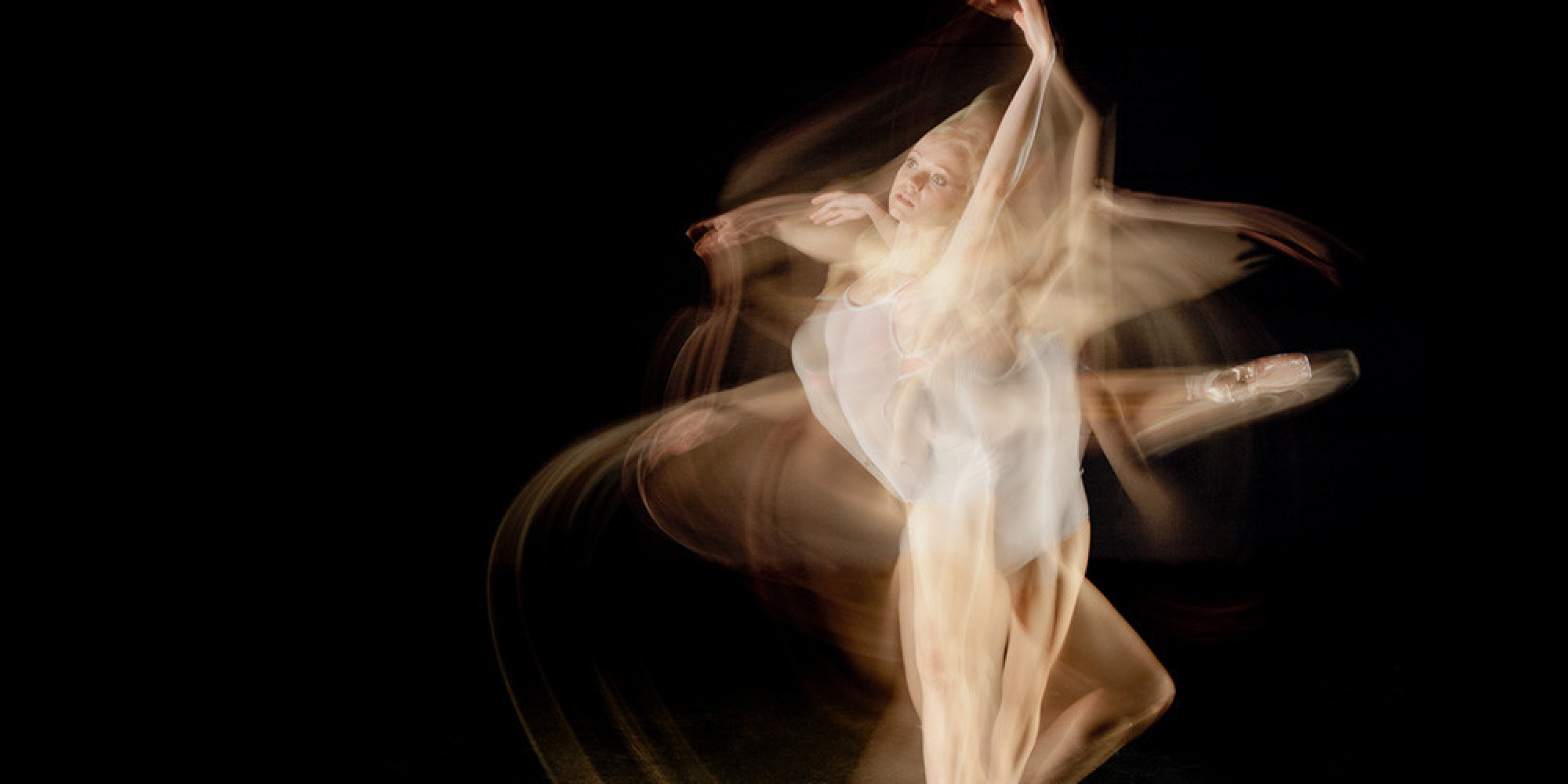 Bewitching Long Exposure Photos Capture The Elusive Language Of Dance Huffpost