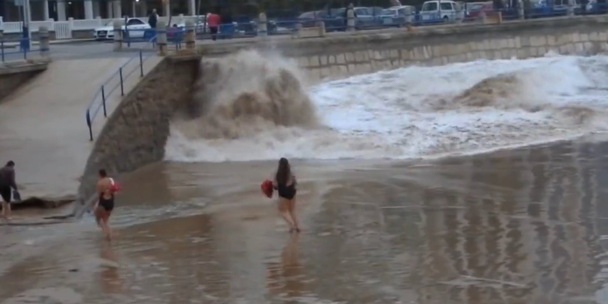 Woman Swept Away By Wave After Taunting Mother Nature Video Huffpost